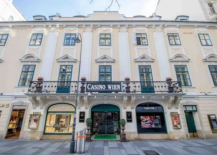 דירה Luxurious In The Centre Of