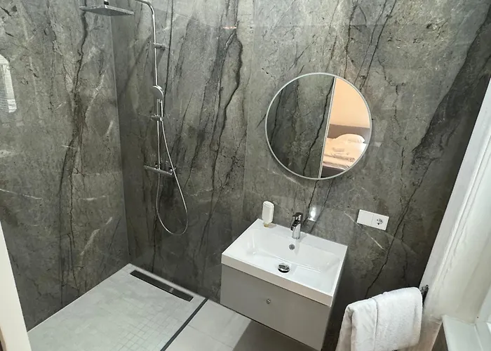 דירה Luxurious In The Centre Of *
