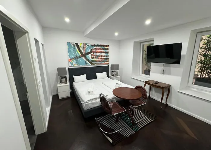 דירה Luxurious In The Centre Of *